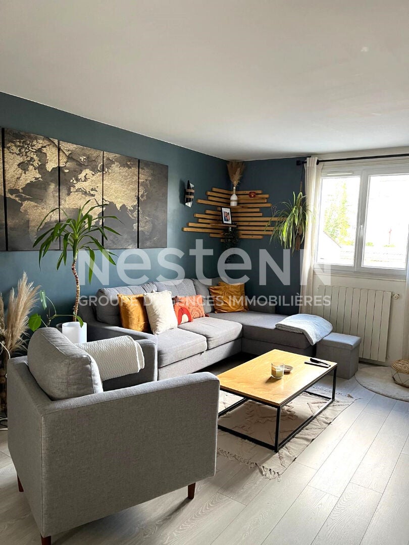 Flat Rue de l'Amiral Courbet in Houilles