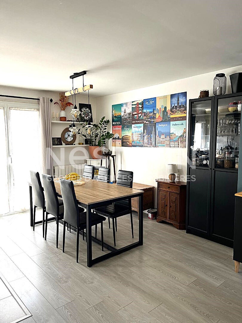 Flat Rue de l'Amiral Courbet in Houilles