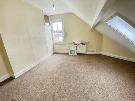 Flat Houghton Road in South Kesteven