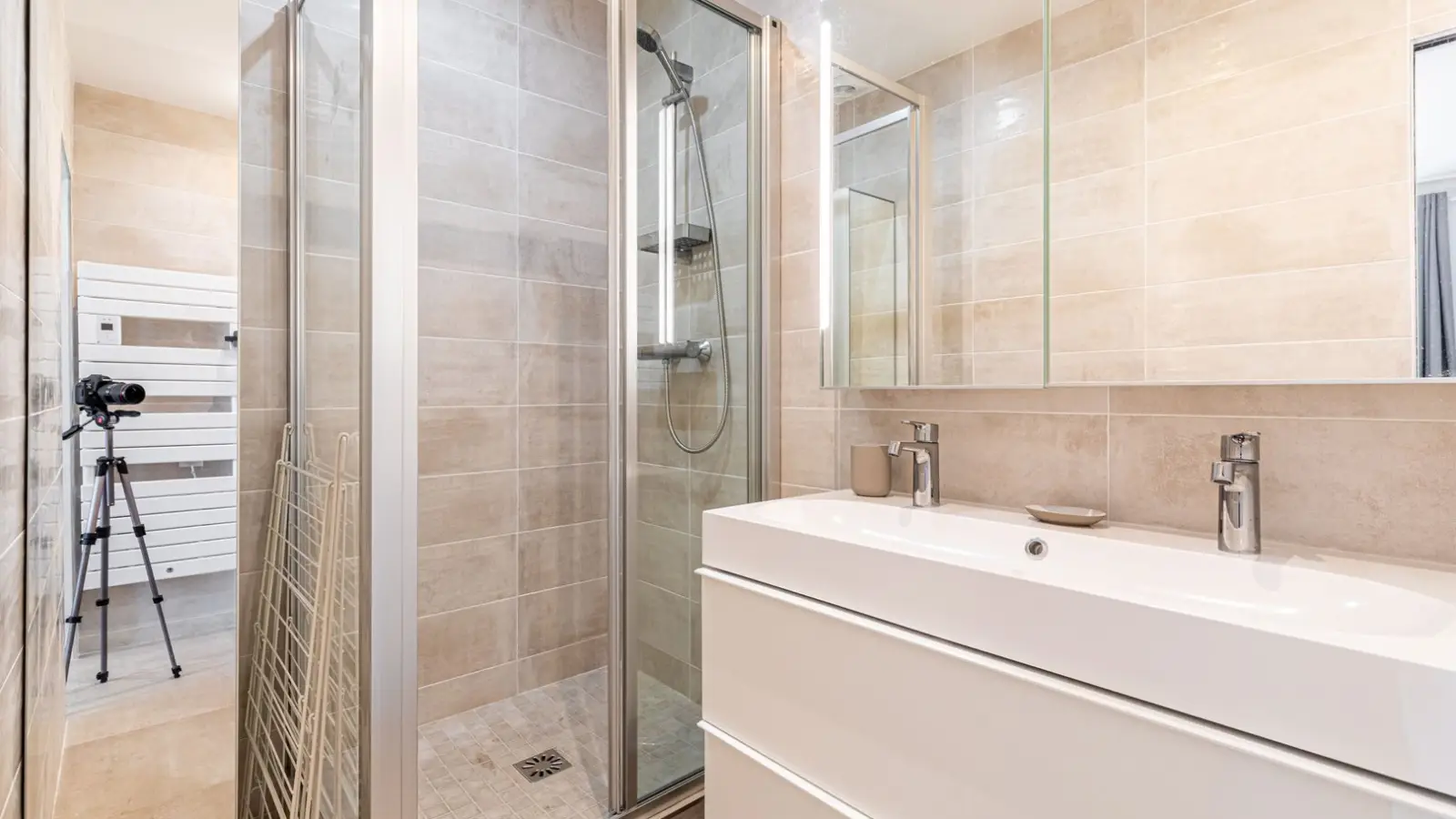 Flat Rue Geoffroy Saint-Hilaire in Paris