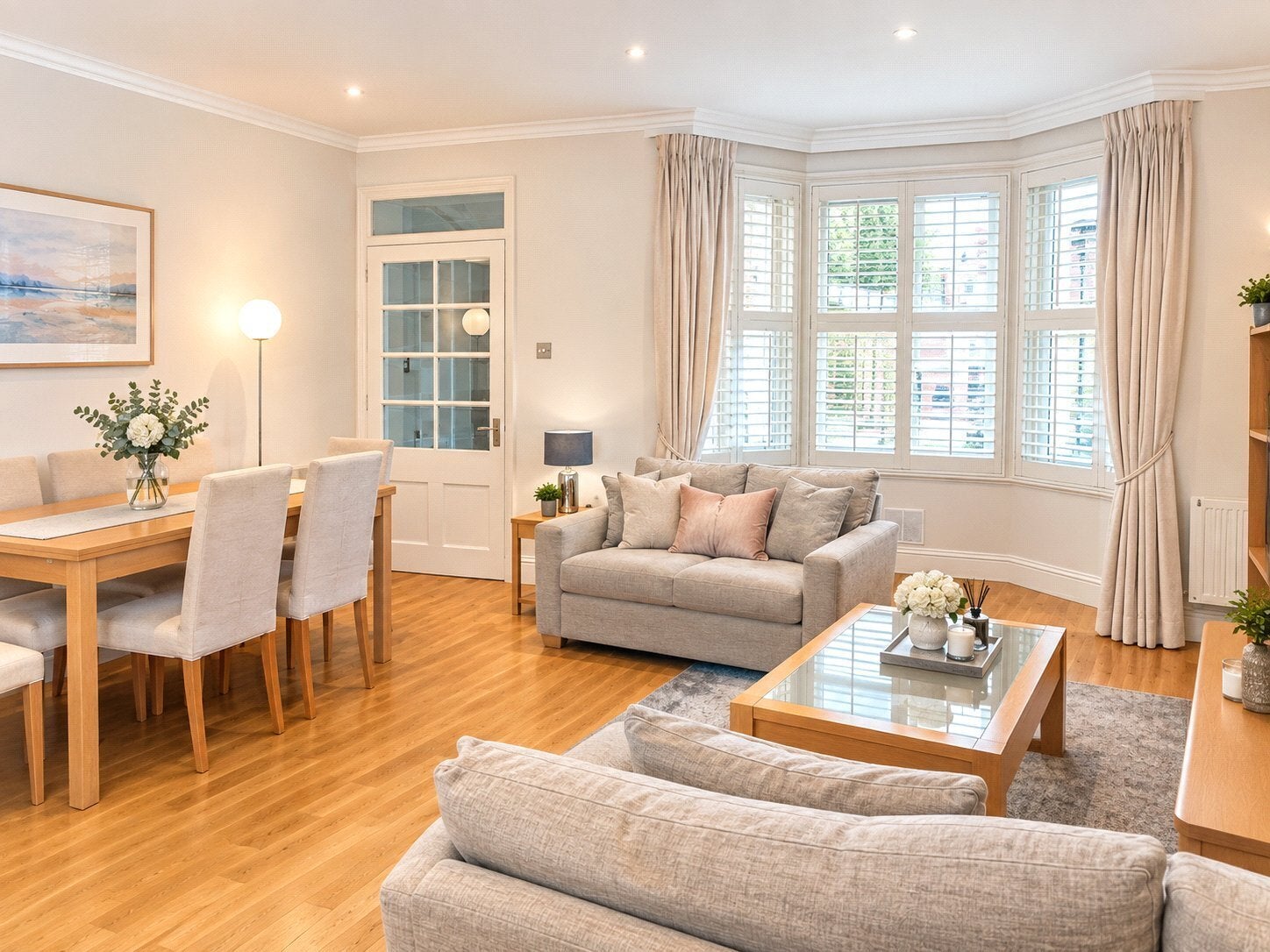 Flat Ongar Road in London