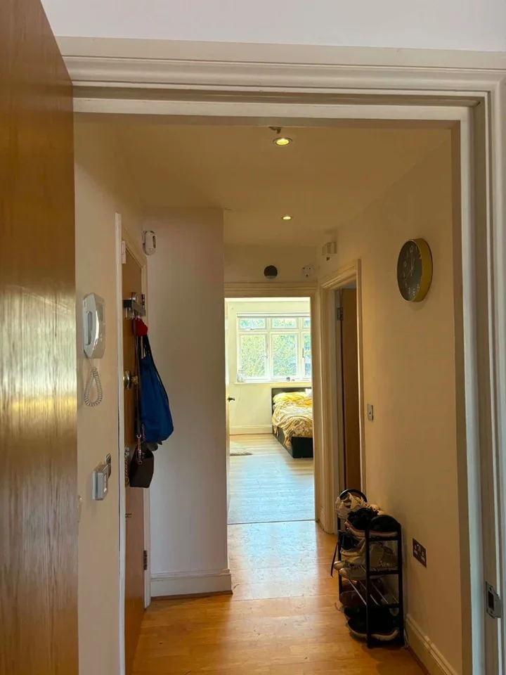 House Long Lane in Greater London