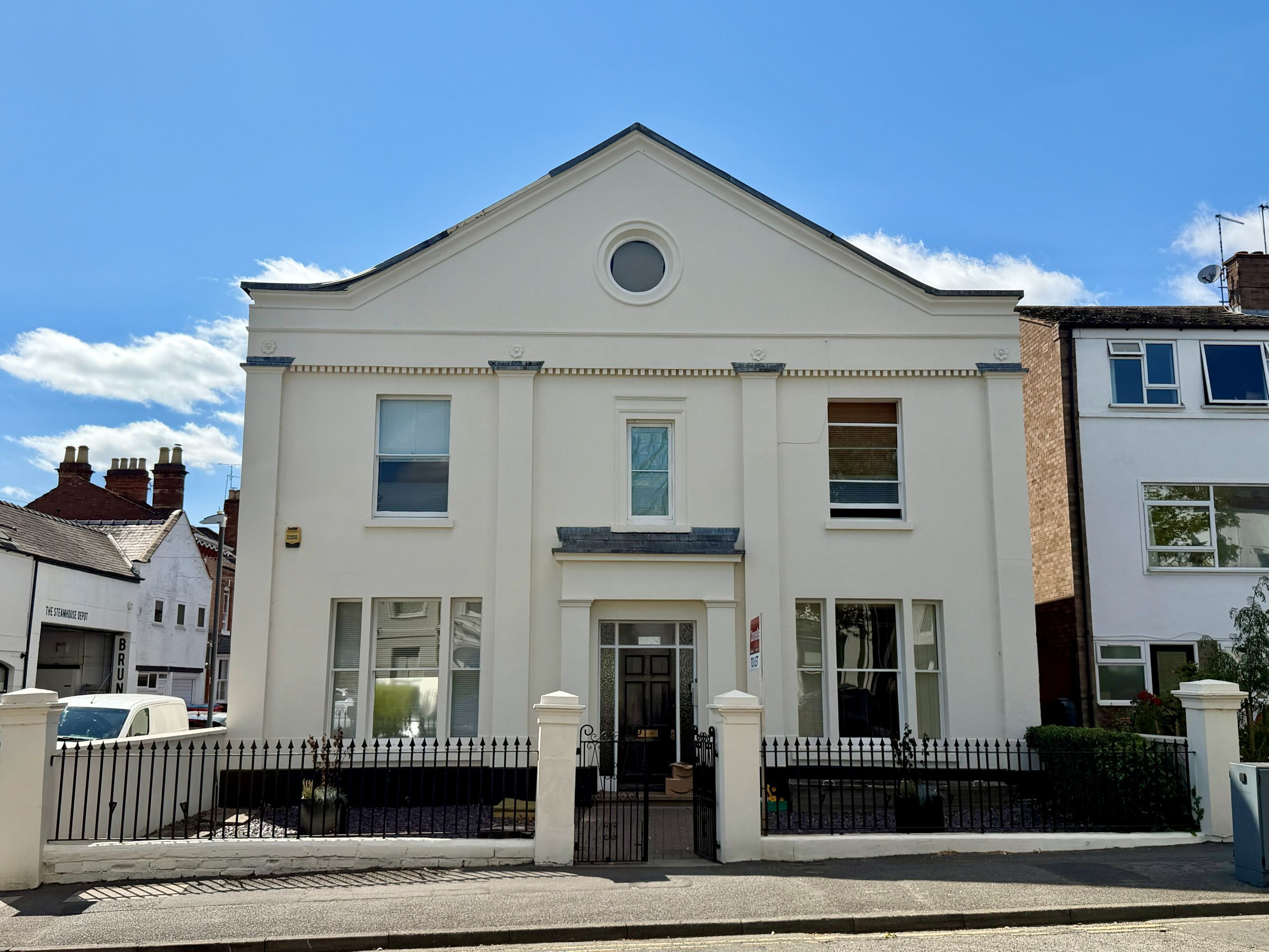 Flat Morton Street in Royal Leamington Spa