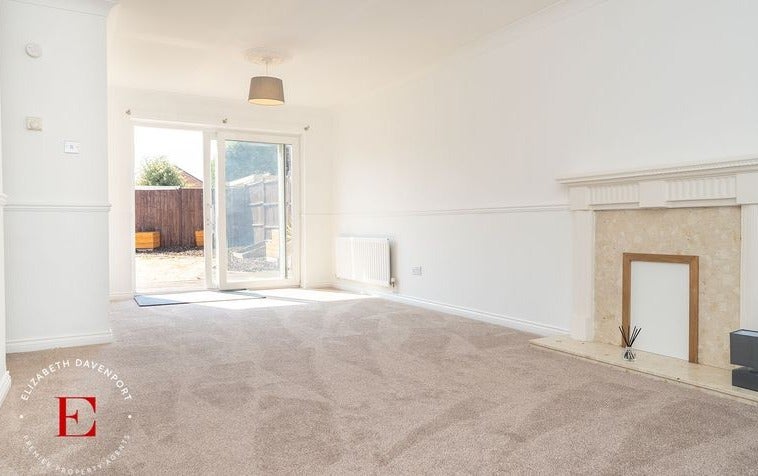 House Tisdale Rise in Kenilworth
