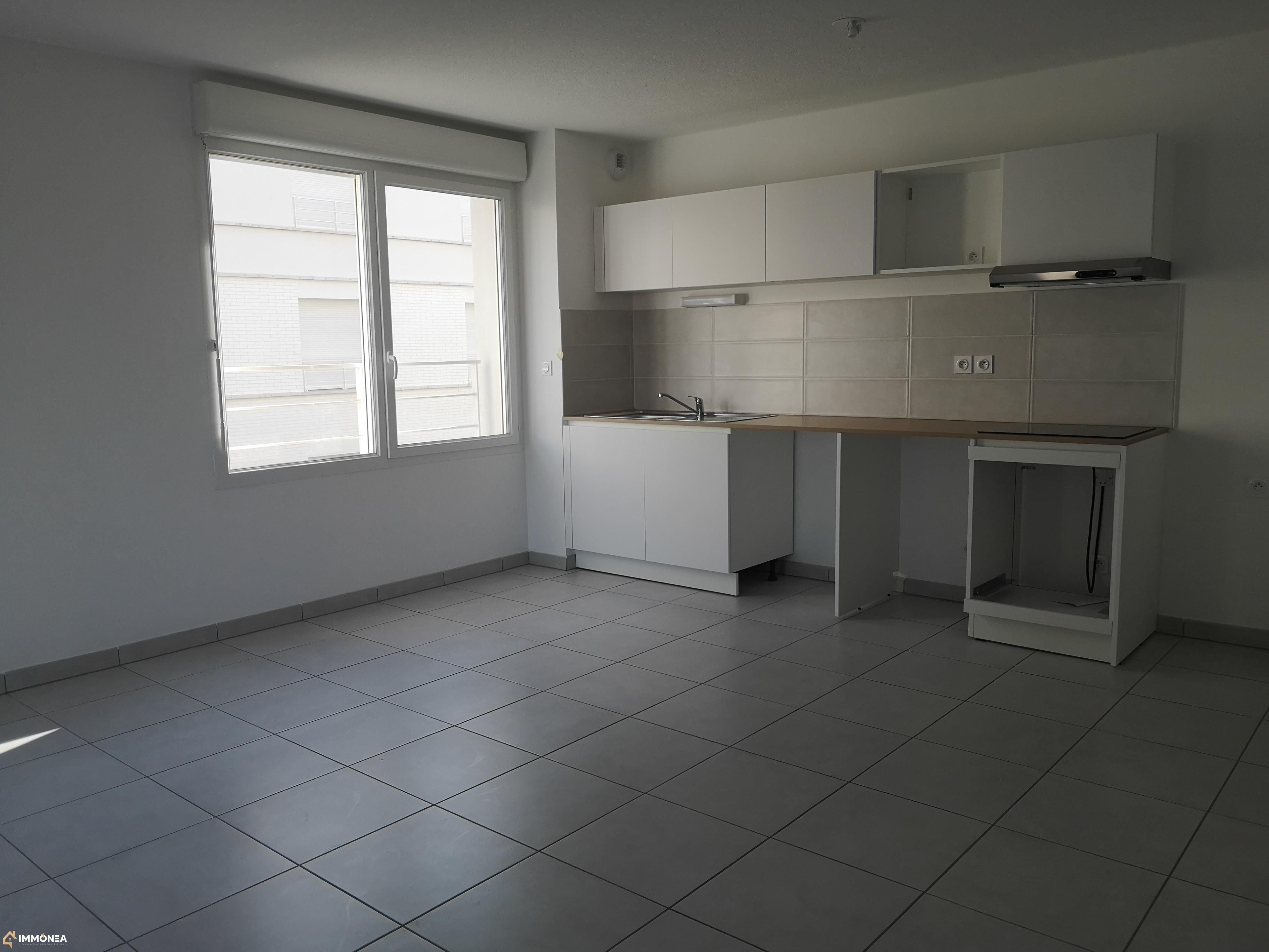 Flat Rue Edmond Rostand in Toulouse