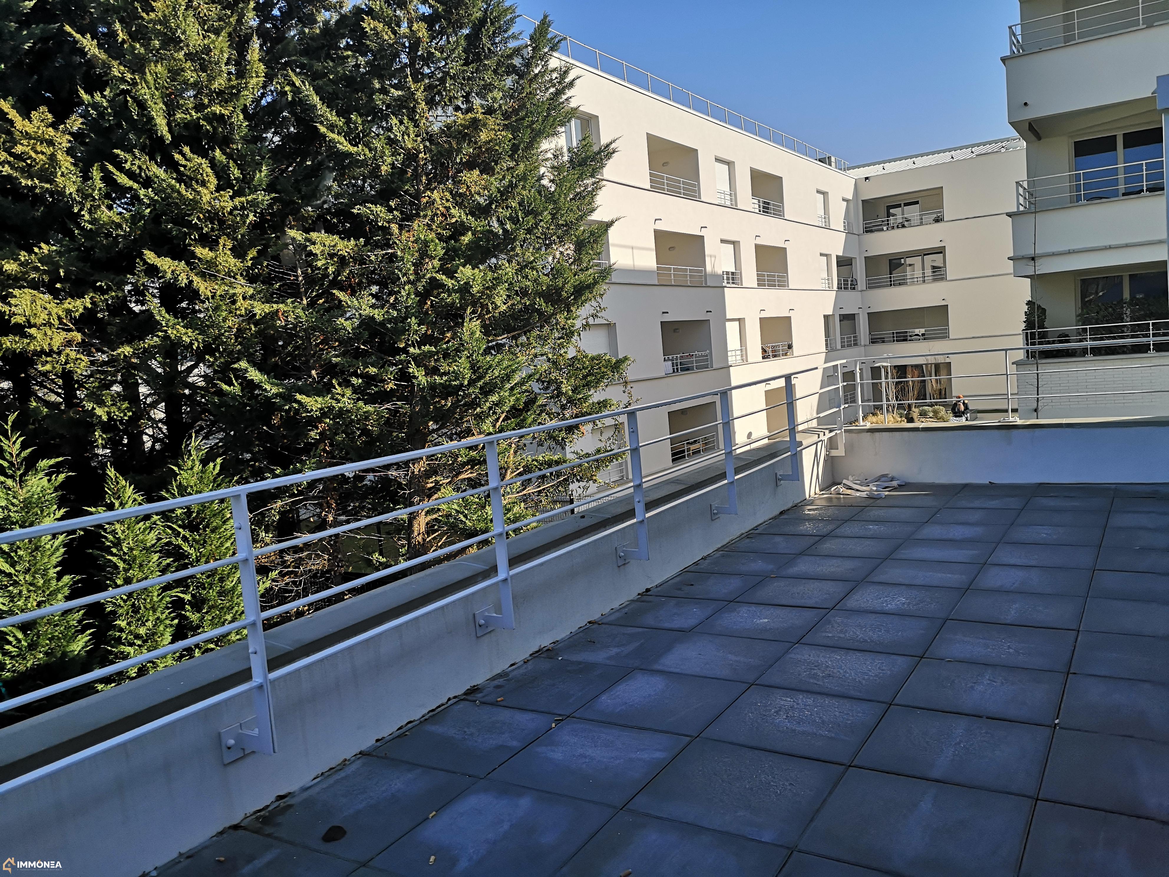 Flat Rue Edmond Rostand in Toulouse