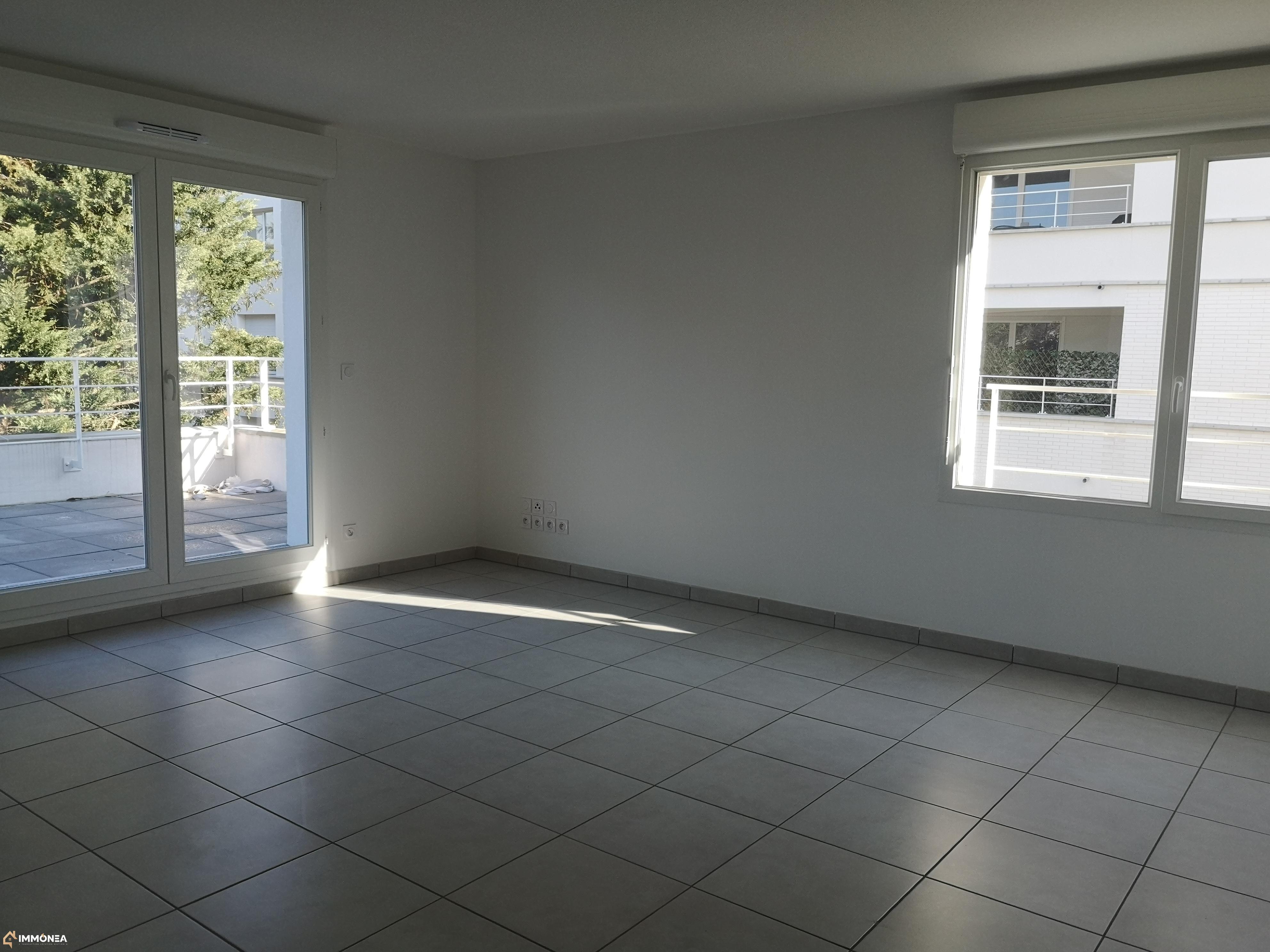 Flat Rue Edmond Rostand in Toulouse