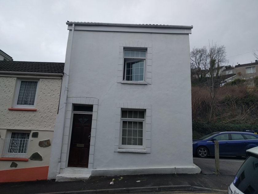 House Clifton Row in Swansea