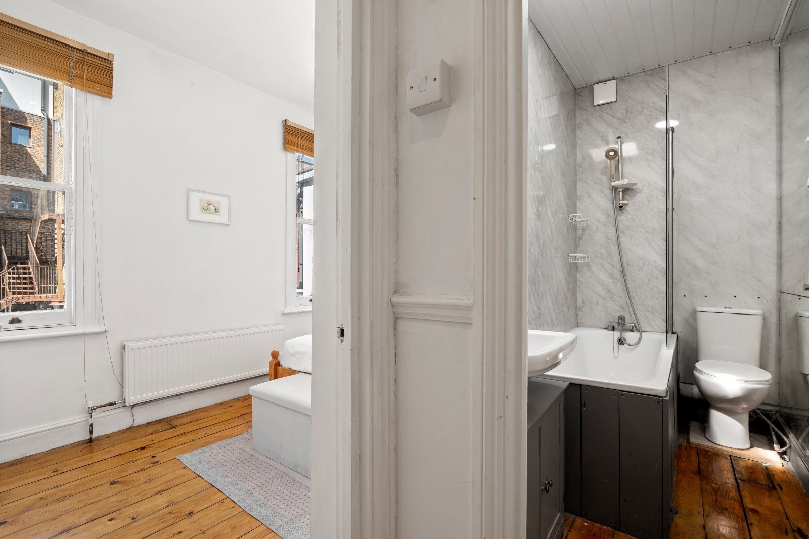 Flat Redchurch Street in Greater London