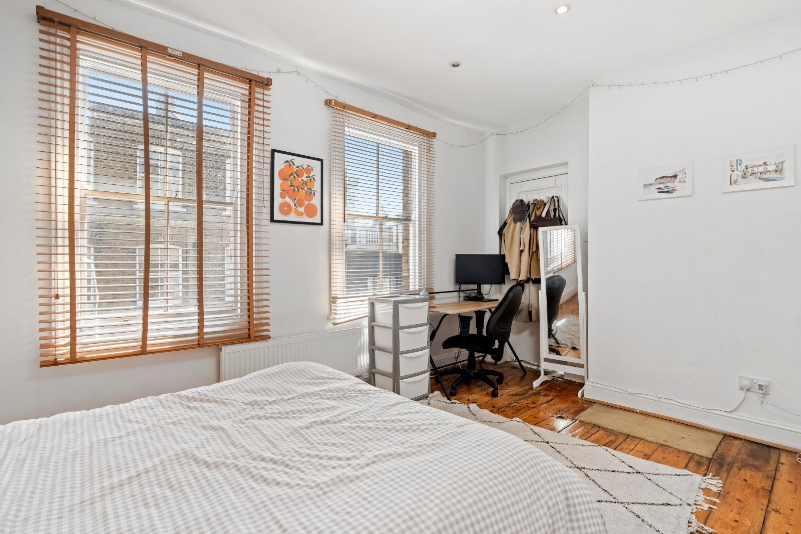 Flat Redchurch Street in Greater London