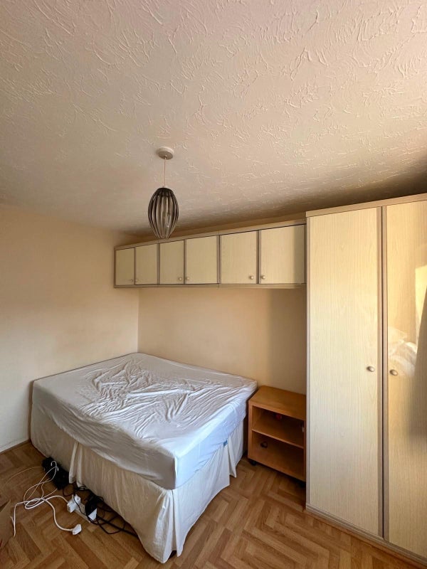 Room Ironmongers Place in Greater London