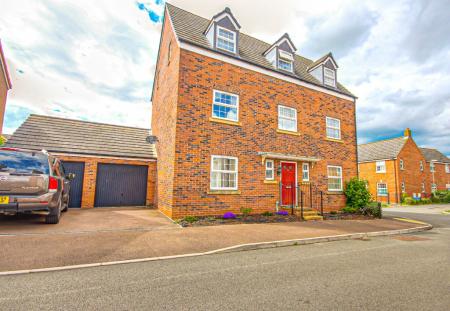 House Coningsby Walk in Gloucester