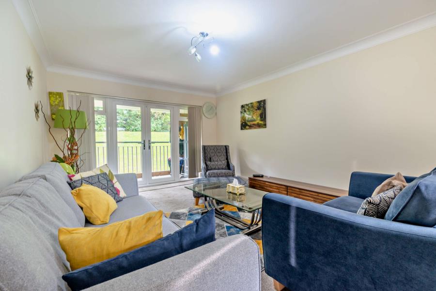 Flat Woodhouse in Brockenhurst
