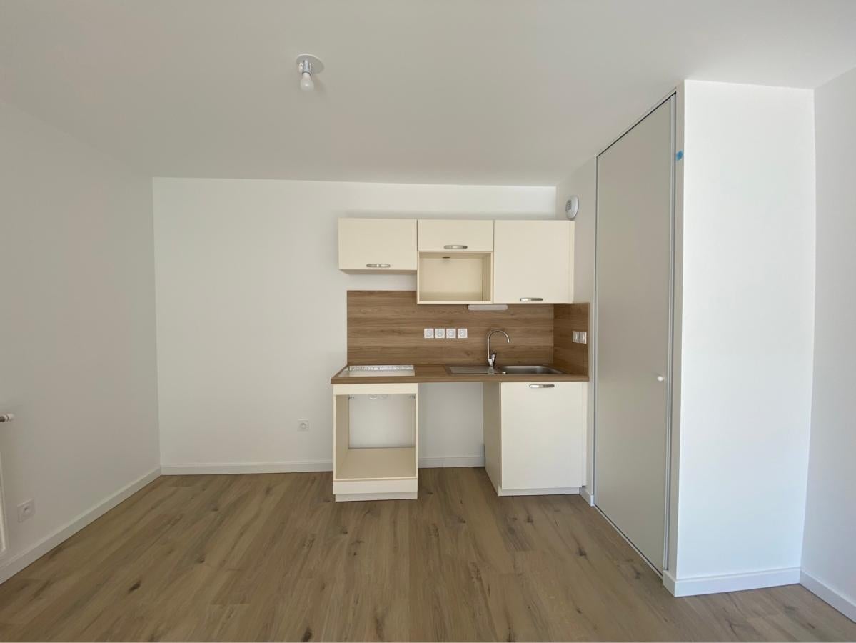 Flat Rue Constant Reynier in Vannes