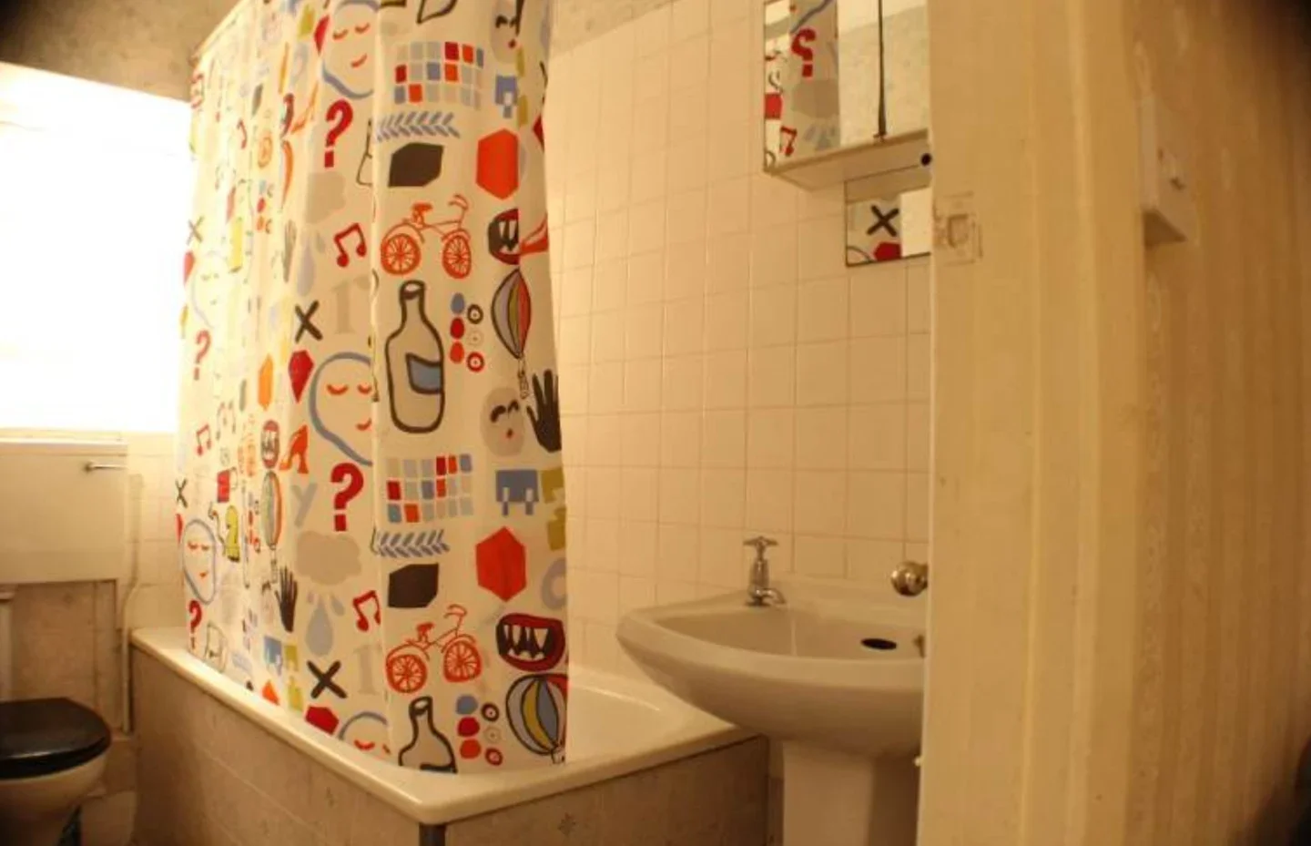 Flat Westbury Road in Greater London