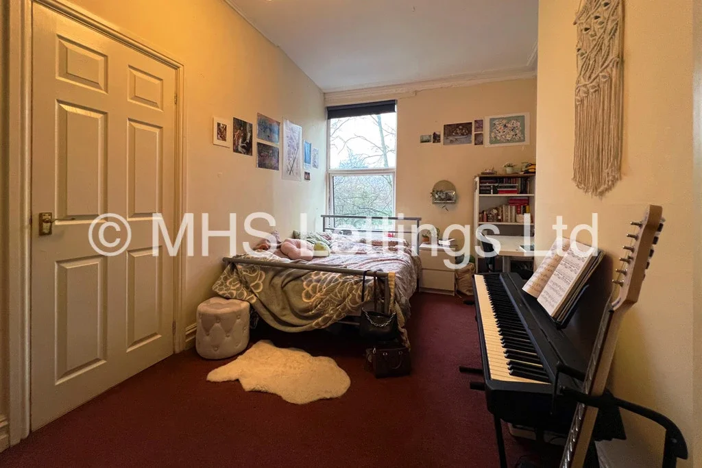 Room Hanover Square in Leeds