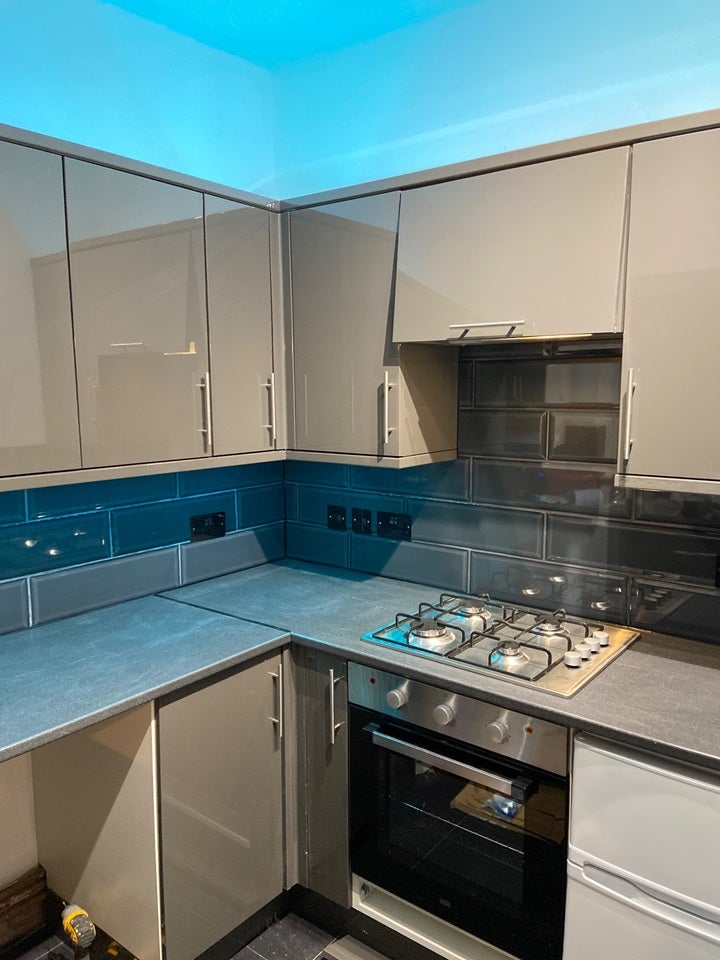 Flat Laira Avenue in Plymouth