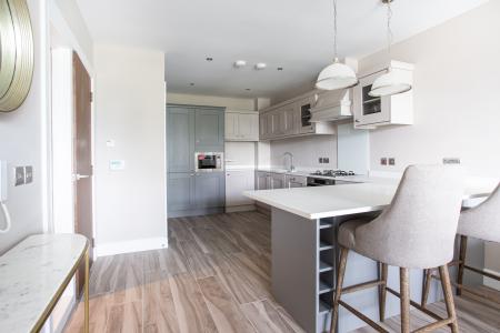 Flat Middle Braniel Road in Dundonald