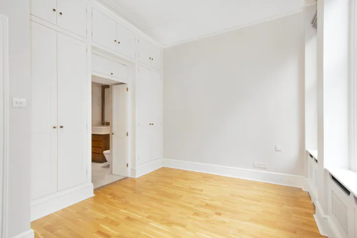 Flat Gledhow Gardens in Greater London