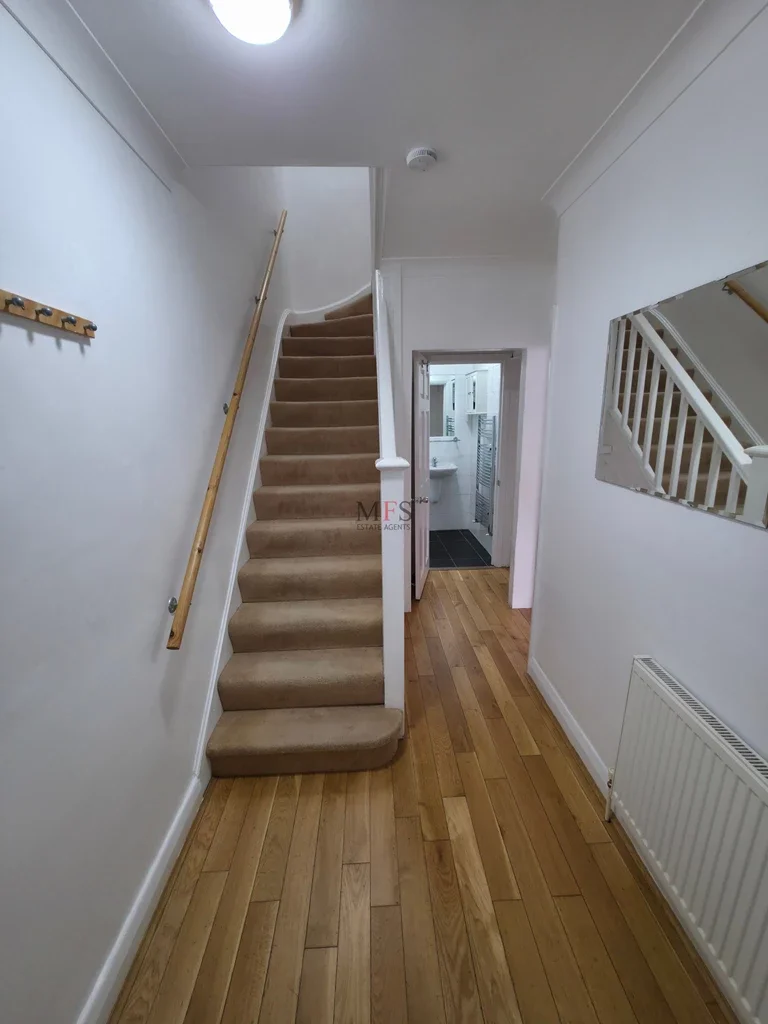 House Harefield Road in Greater London