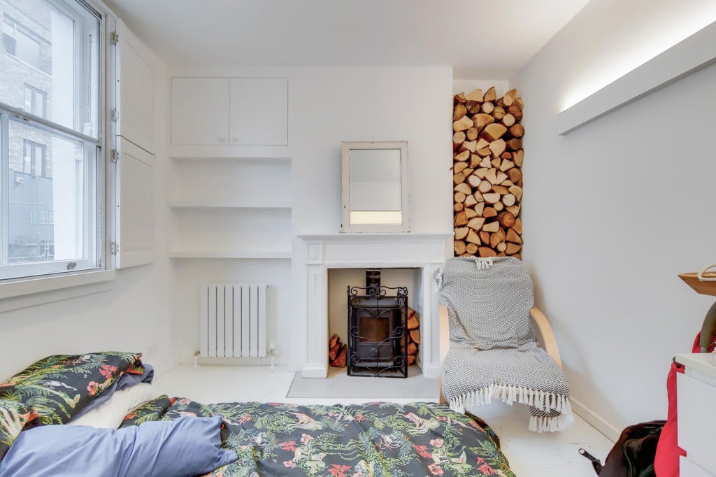 House Comet Street in Greater London