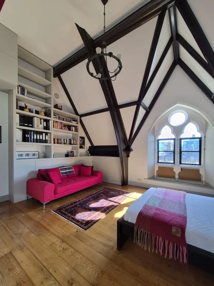 Room Wordsworth Place in Greater London