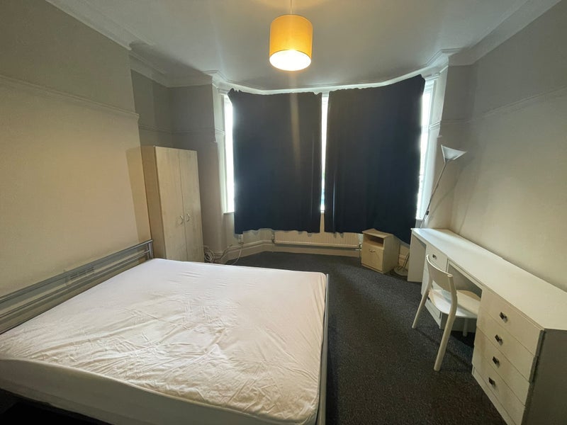 Room Heald Place in Manchester
