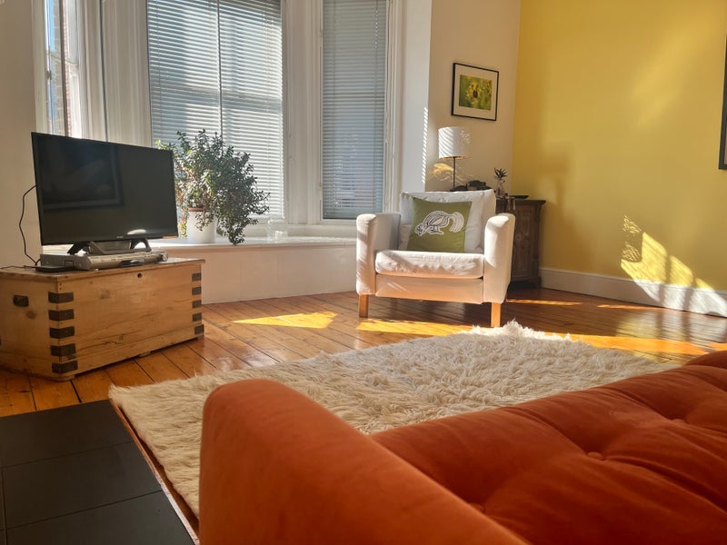 Room Fulham Road in Greater London
