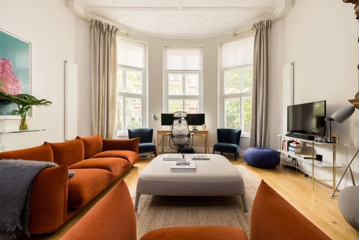 Flat Harrington Gardens in Greater London