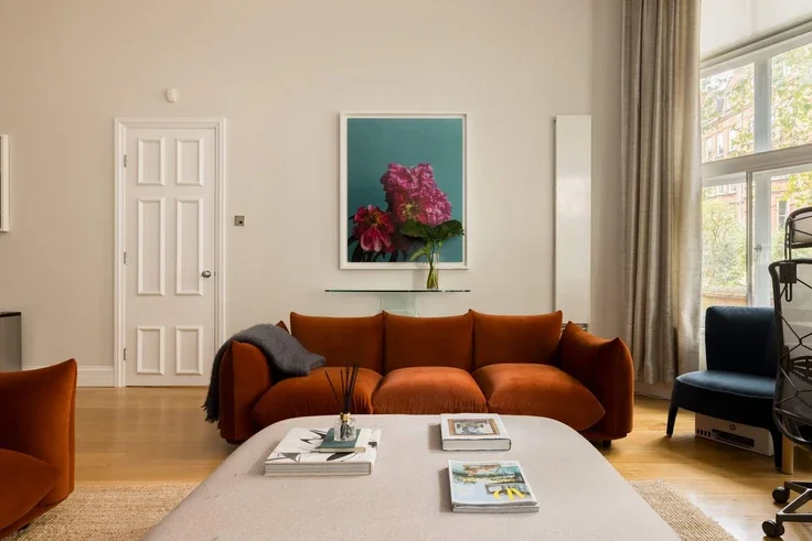 Flat Harrington Gardens in Greater London