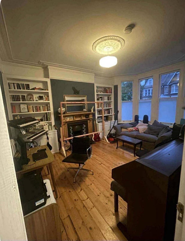 Room Culverley Road in Greater London