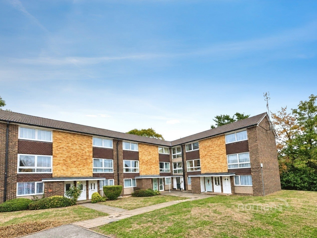 Flat Broadlands Avenue in Keynsham