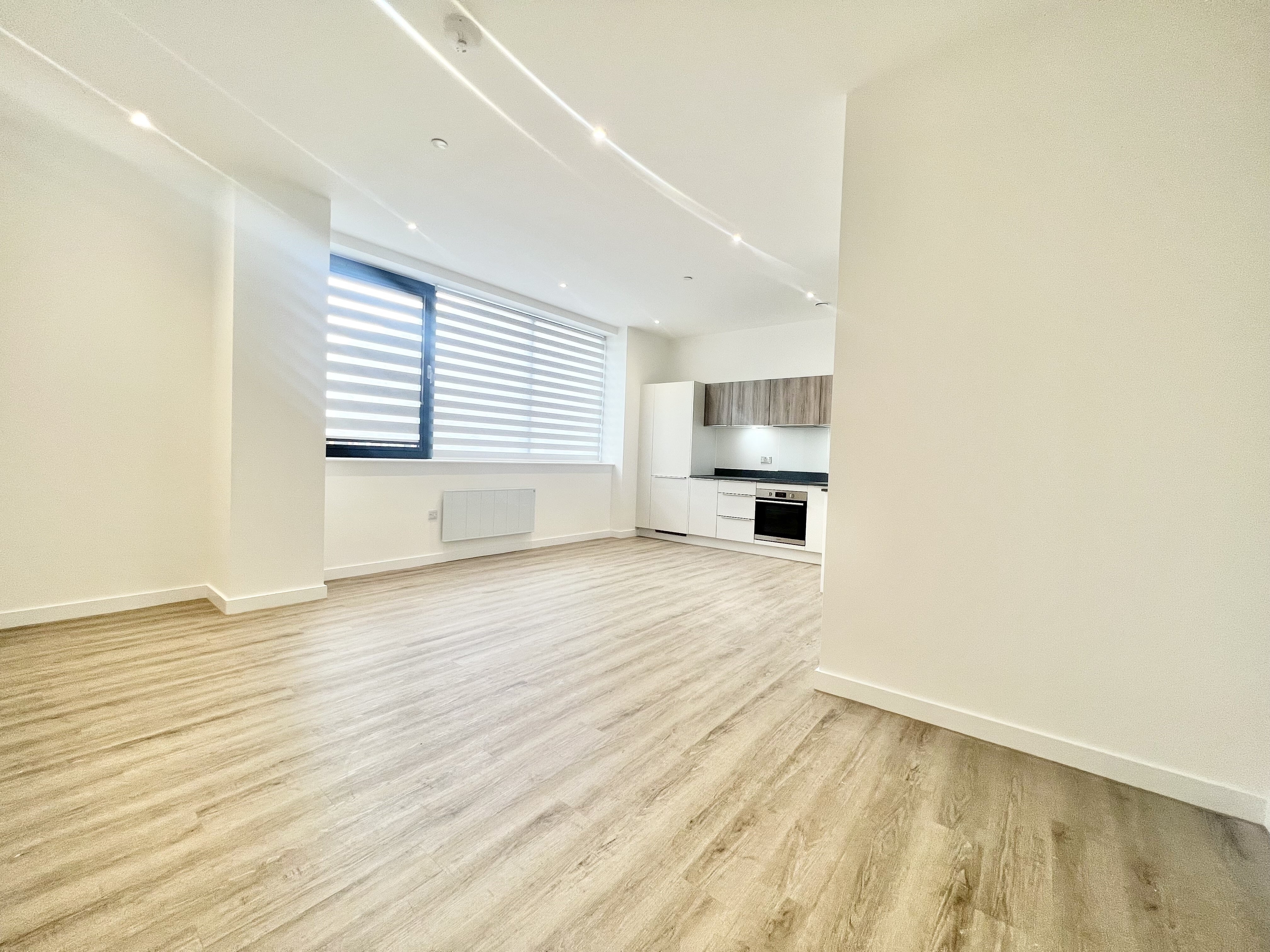 Flat Alençon Link in Basingstoke and Deane