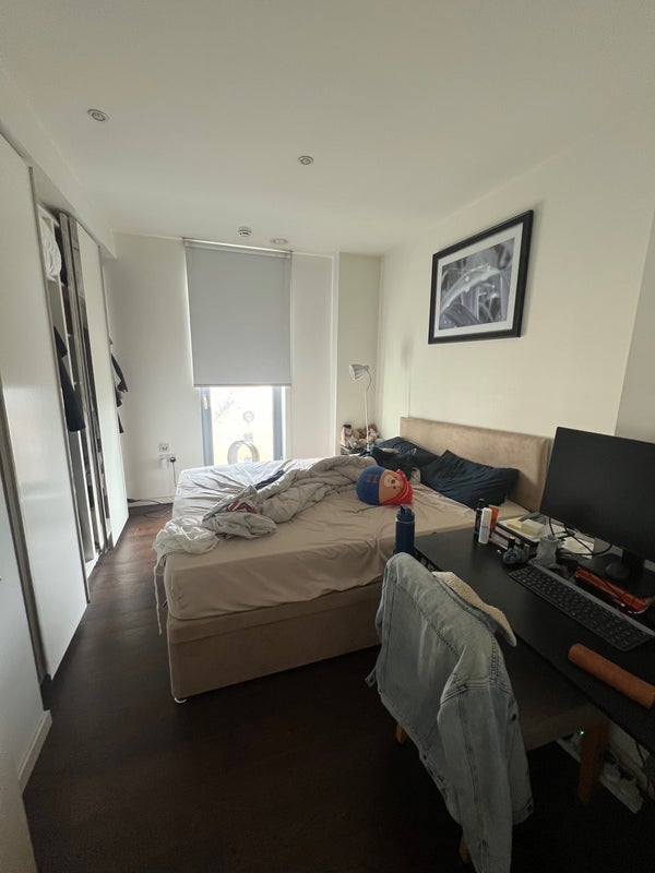 Room Alexia Square in Greater London