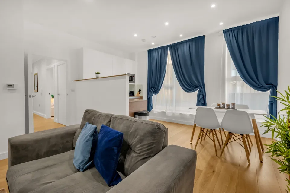 Flat Balfour Road in Greater London