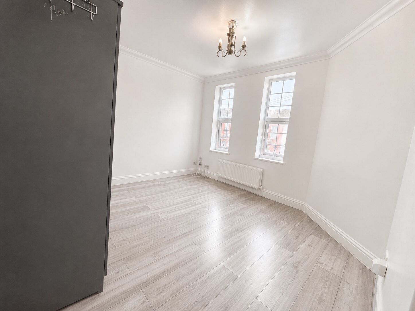 Flat Desborough Avenue in High Wycombe