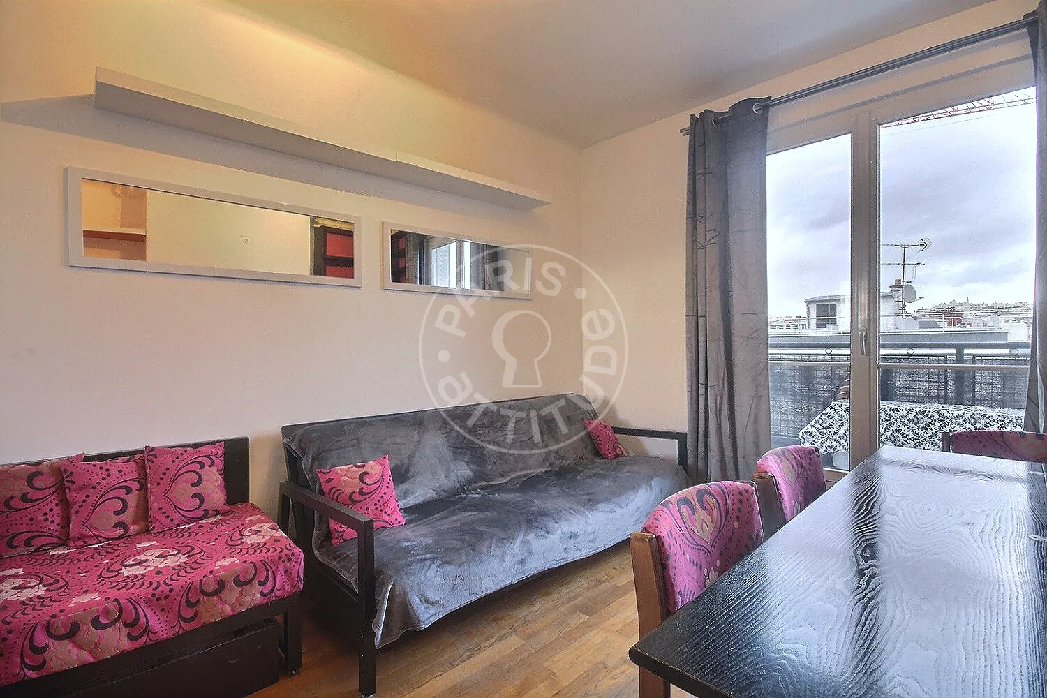 Flat Rue de la Cour des Noues in Paris