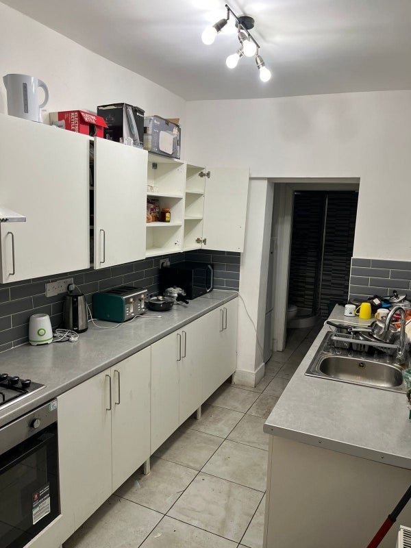 Room Friarswood Road in Newcastle-under-Lyme