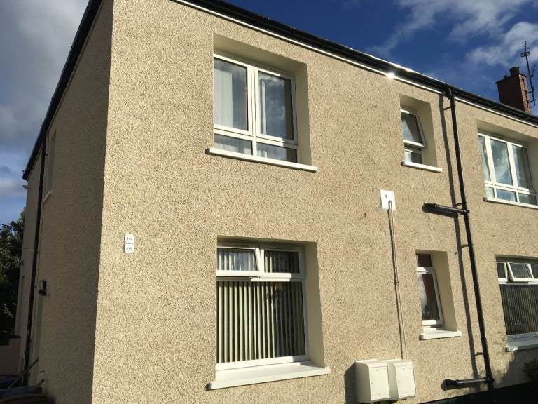 House Wylie Crescent in Cumnock