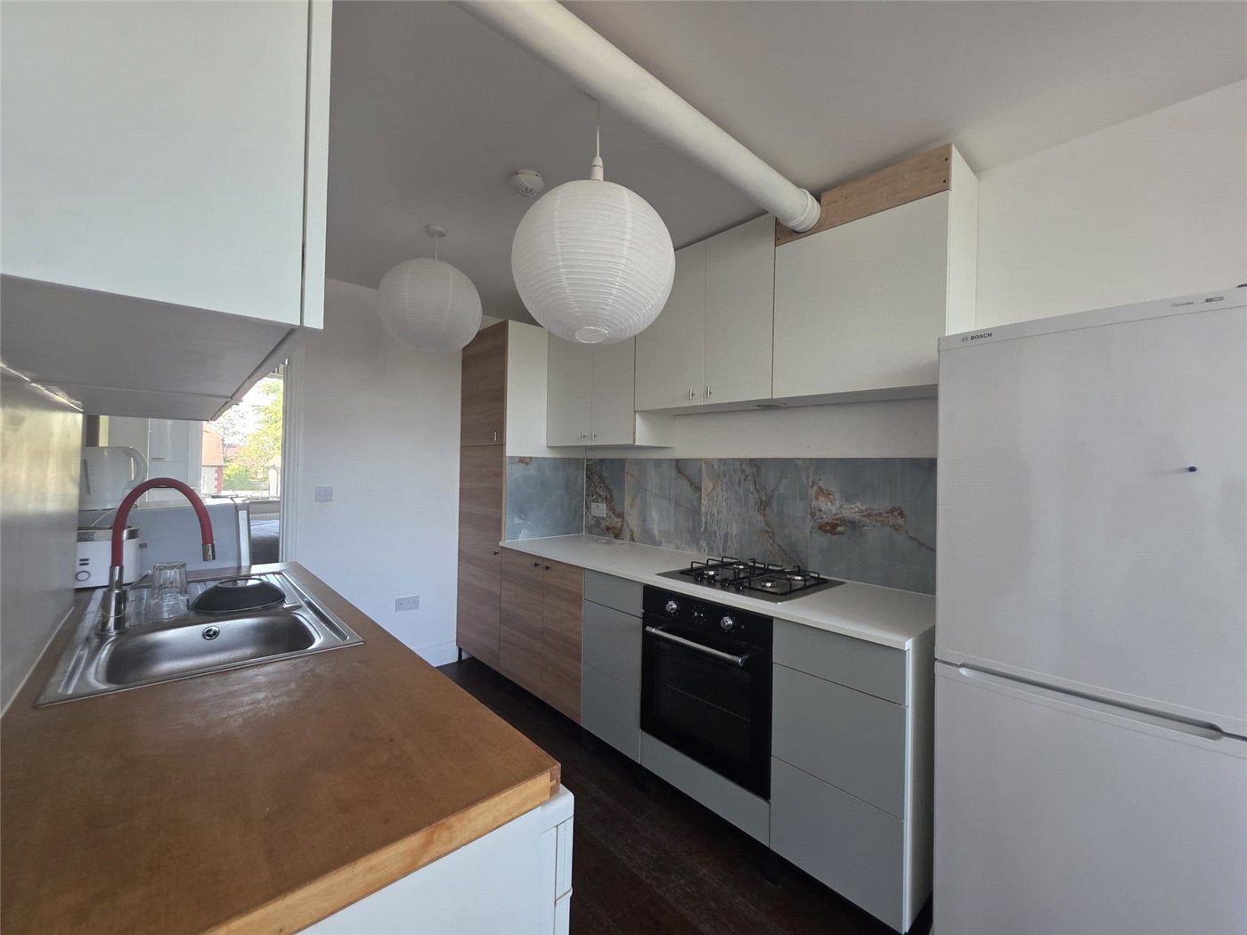 Flat Carlton Avenue East in Greater London