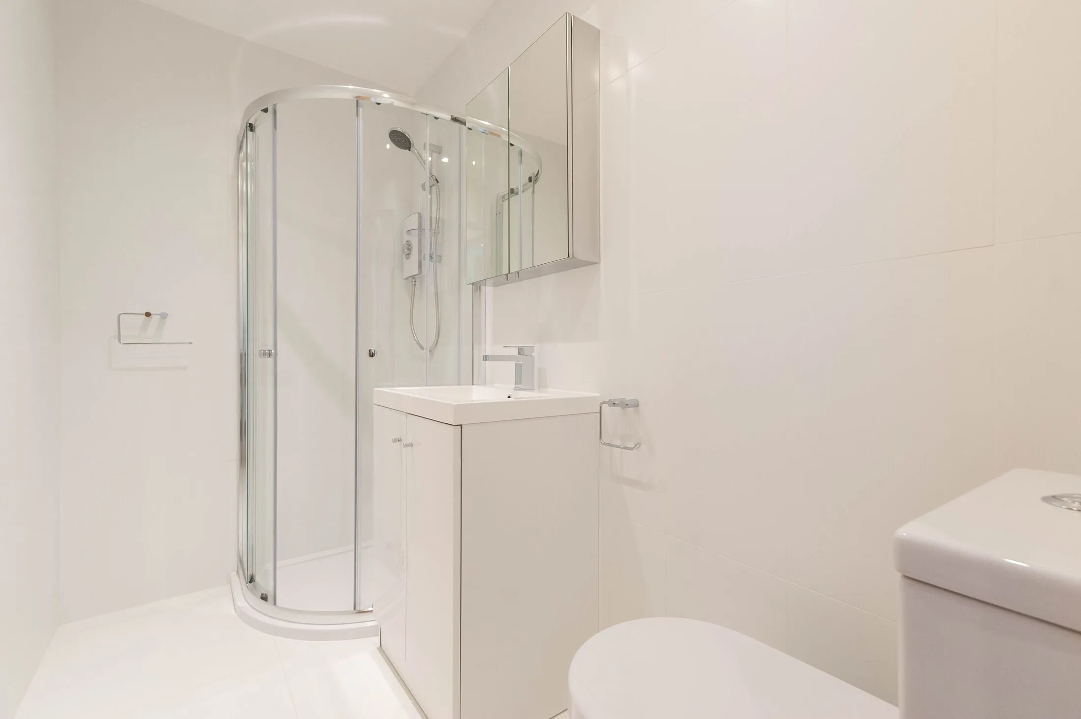 Flat Kilmarsh Road in Greater London