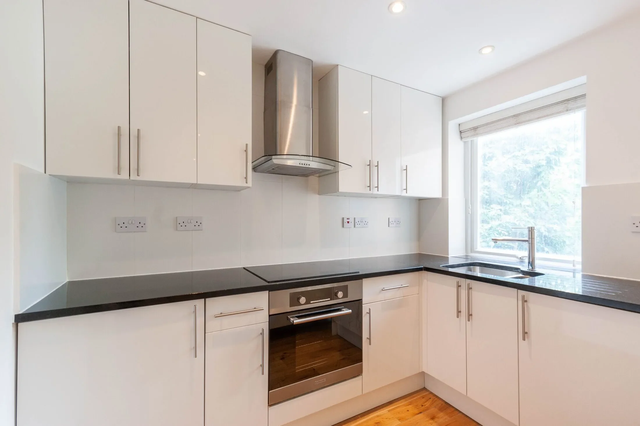 Flat Kilmarsh Road in Greater London