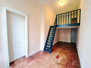 Flat Rue Affre in Nantes