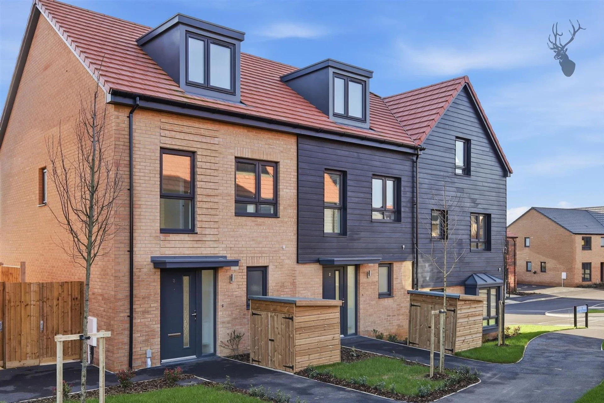Flat Court Yard in Greater London