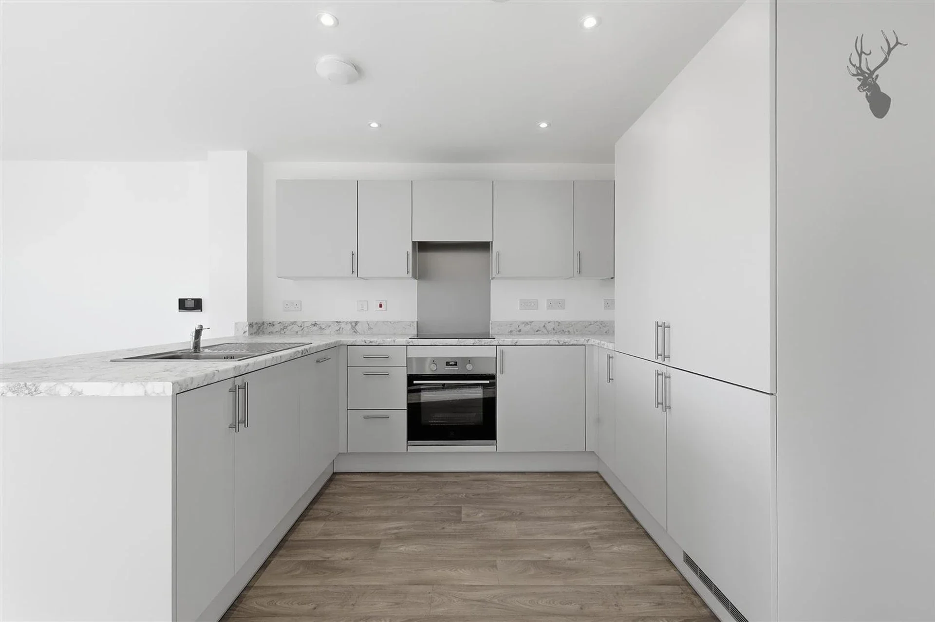 Flat Court Yard in Greater London