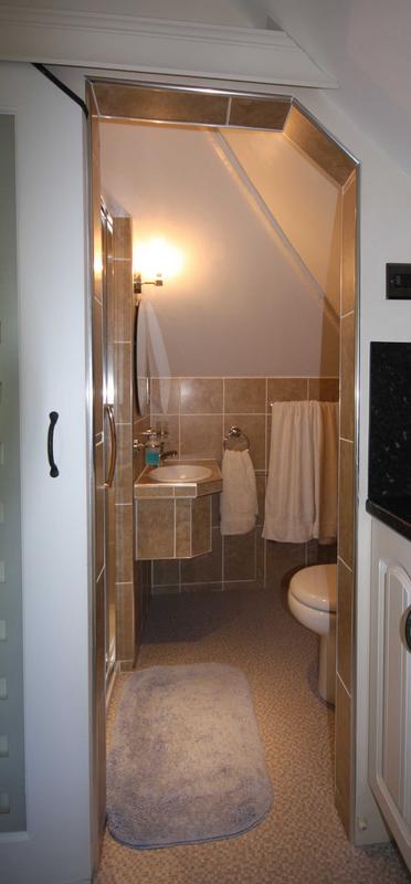Room Highfield Road in Corfe Mullen