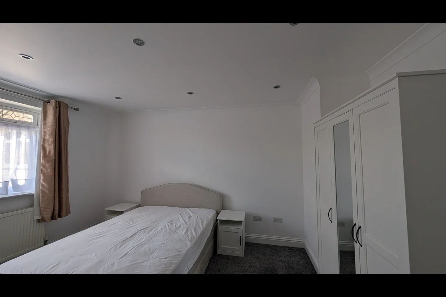 Flat Nelson Road in Greater London