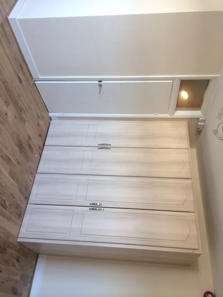 Flat Tennison Road in Greater London