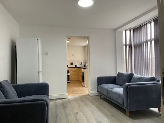 Room Stanley Place in Preston