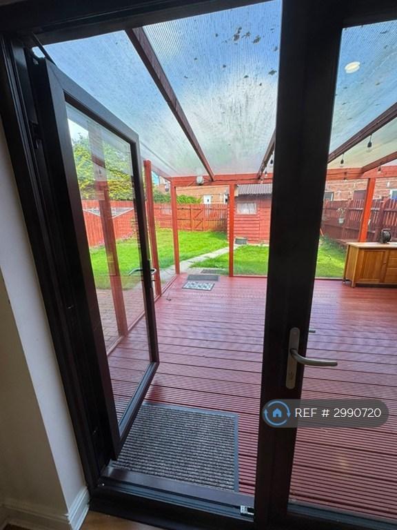 House Stewart Crescent in Barrhead